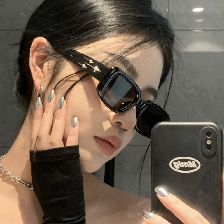 Women'S Fashion Eyewear - Retro Y2K Style Small Square Sunglasses