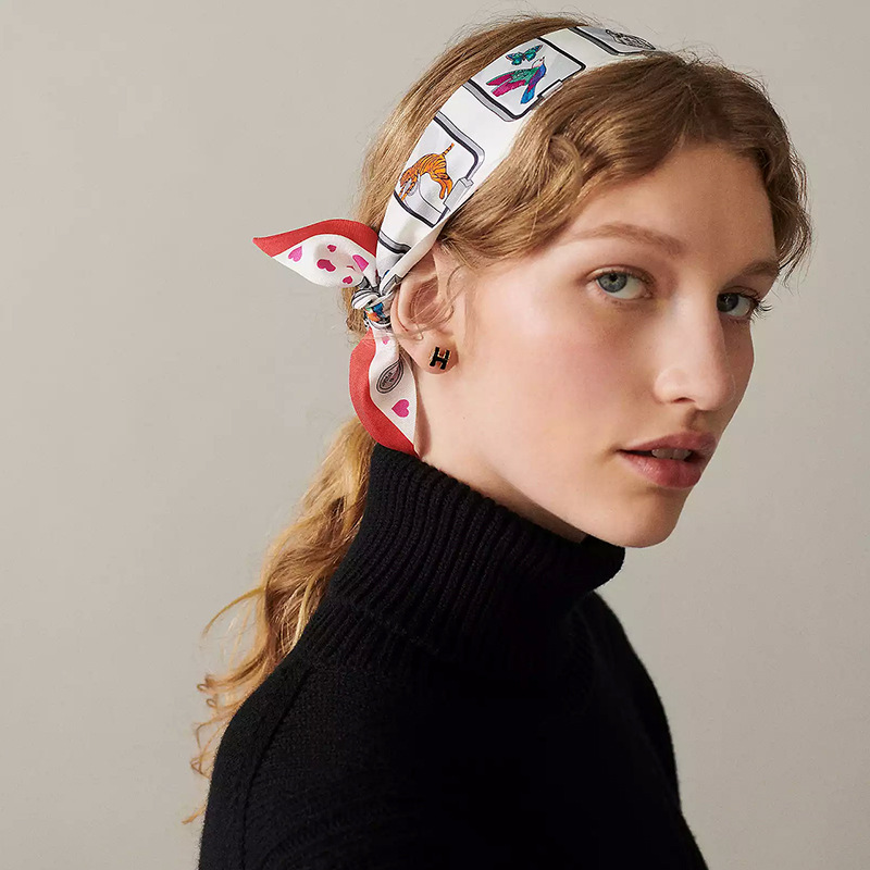 Small 100% Silk Neck Head Scar - Women'S Fashion Hats ulasan dan harga