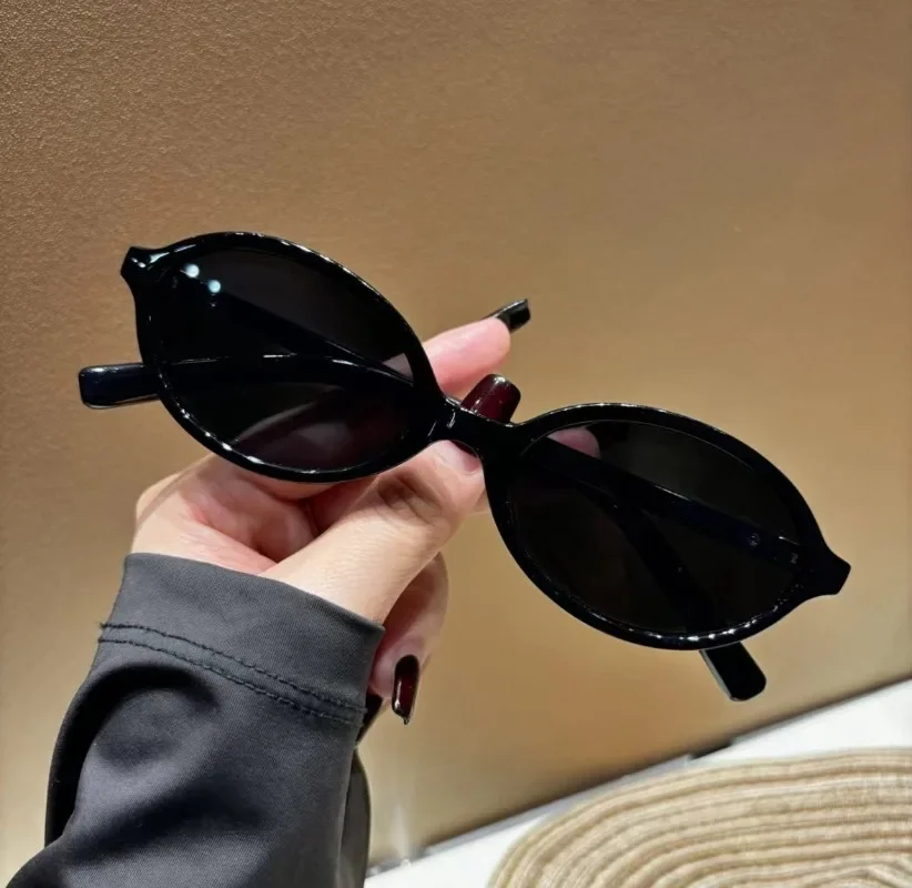 New Oval Shape Sunglasses Clas - Women'S Fashion Eyewear ulasan dan harga