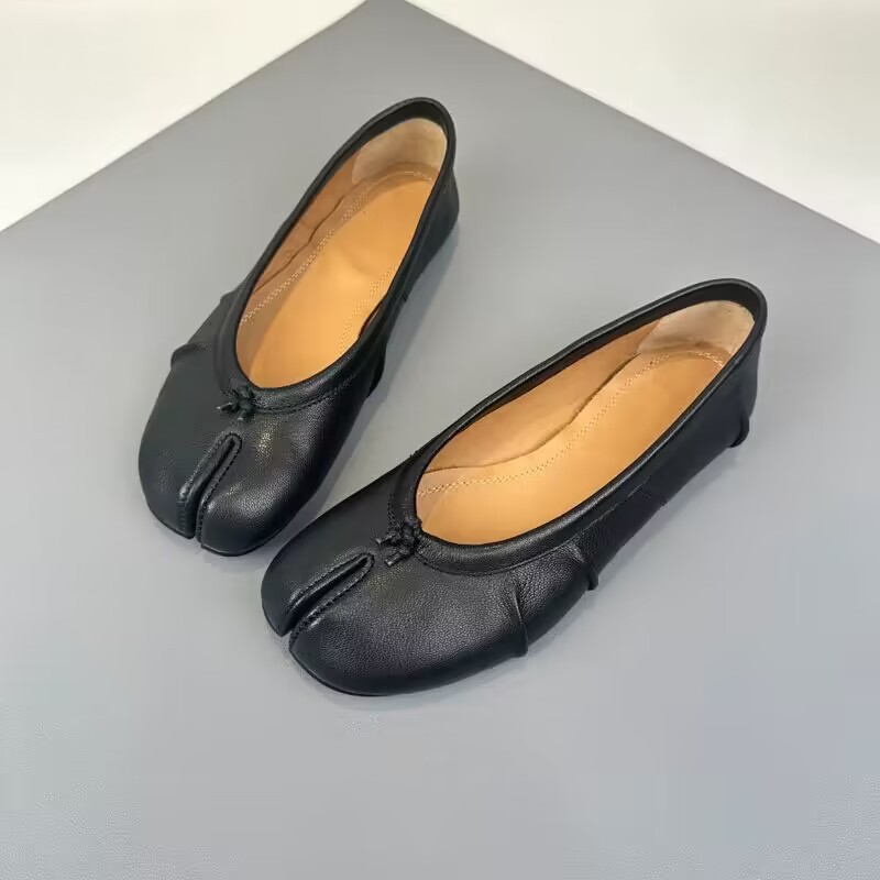 NEW Split Toe Flat Shoes Women - Women'S Fashion Walking Shoes ulasan dan harga