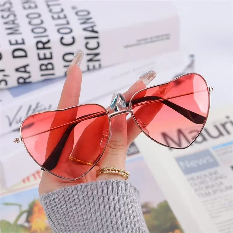 Fashion Heart Shaped Metal Sun - Women'S Fashion Eyewear ulasan dan harga
