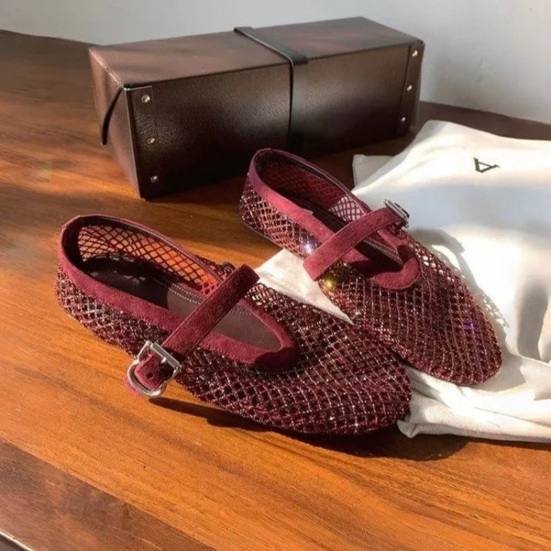 Hollow Rhinestone Baotou Sanda - Women'S Fashion Walking Shoes ulasan dan harga