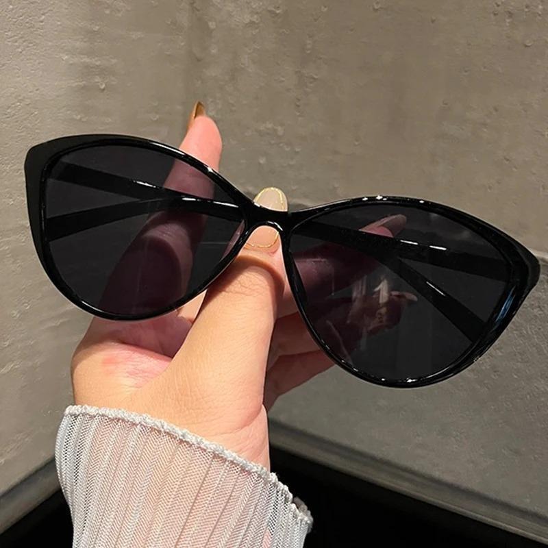 1Pc Retro Frame Cat Eye Sungla - Women'S Fashion Eyewear ulasan dan harga